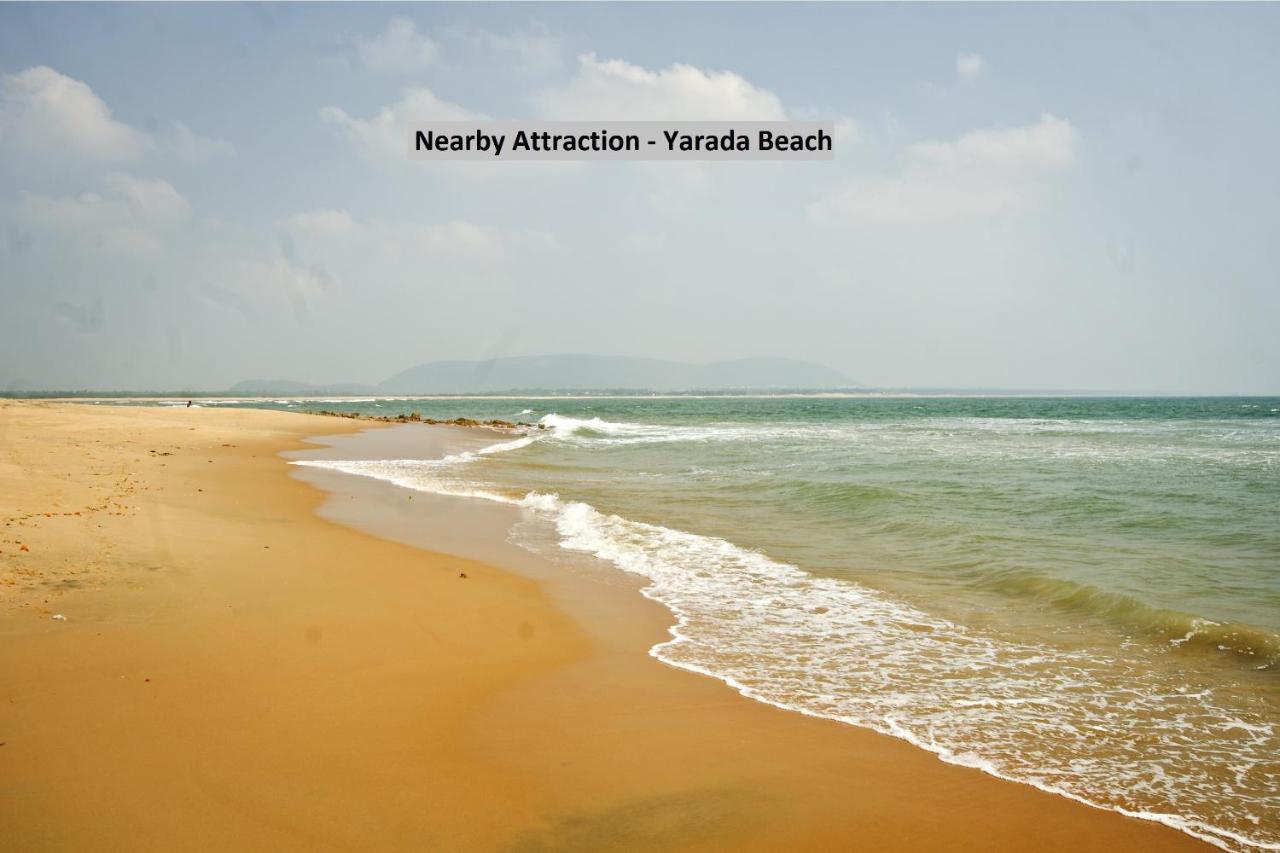 Oyo 10709 Hotel Sbt Visakhapatnam Exteriör bild